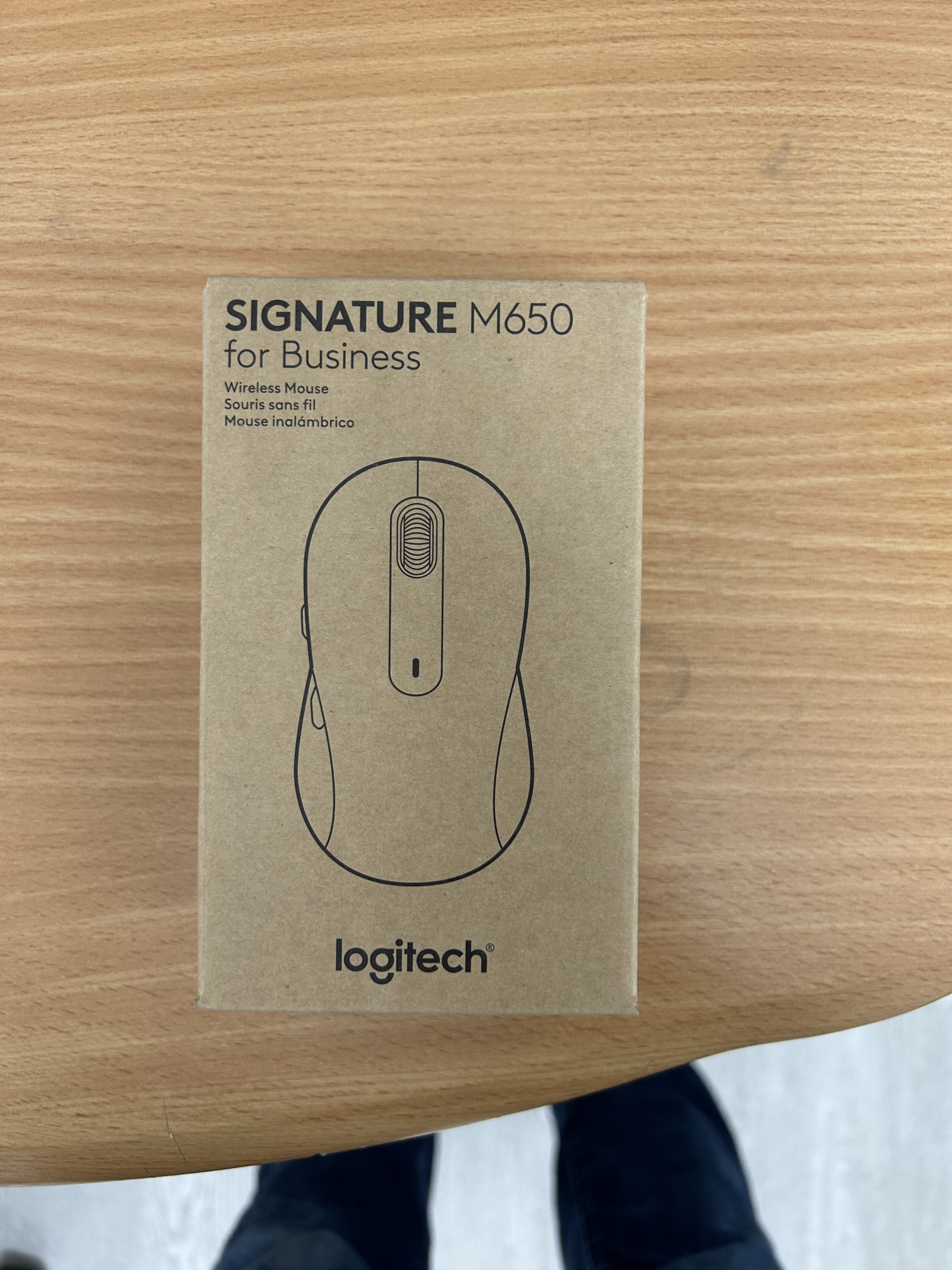Logitech Signature M650 Wireless Mouse for Business